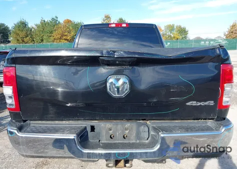 2021 Ram 2500 Big Horn 4X4 6'4 Box из США, поврежденный, VIN 3C6UR5DJ6MG522678